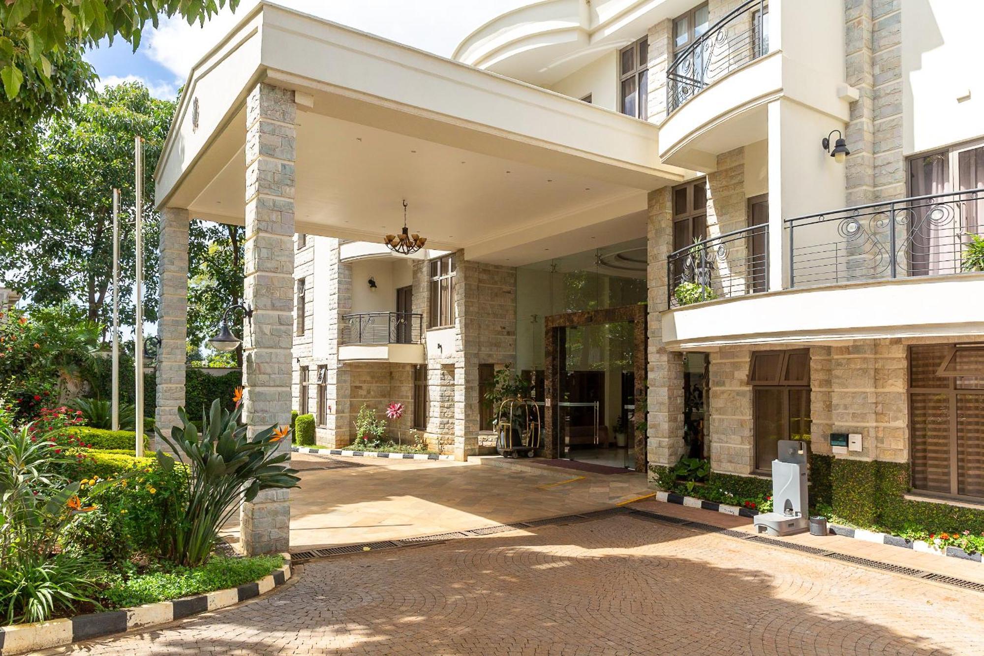 Alba Hotel Meru Exterior foto